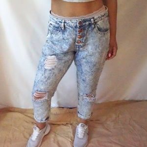 COPY - Acid Wash Cropped Boyfriend Button Fly Den…